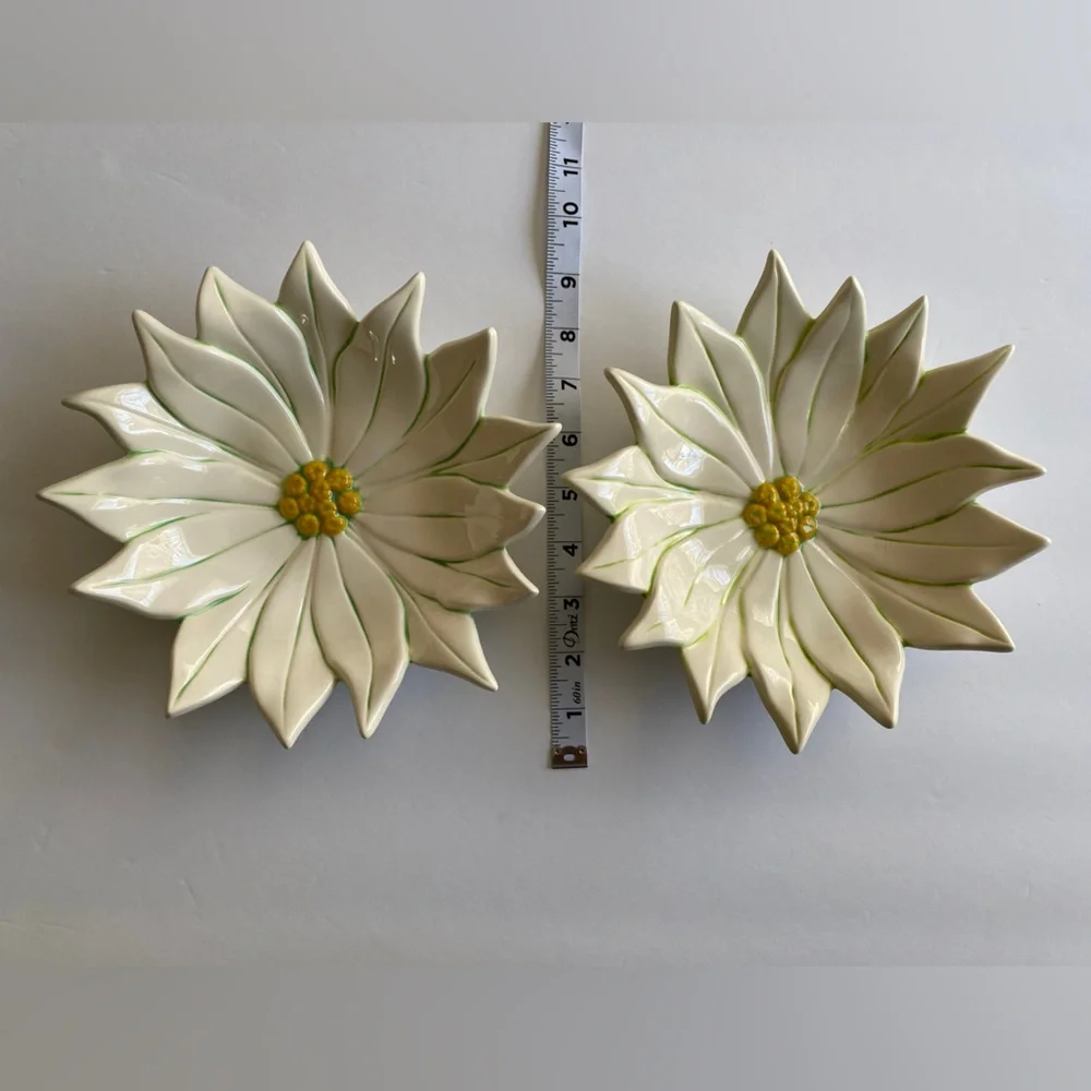2 Ceramic White Flower Bowls‎ 8.5” aprox